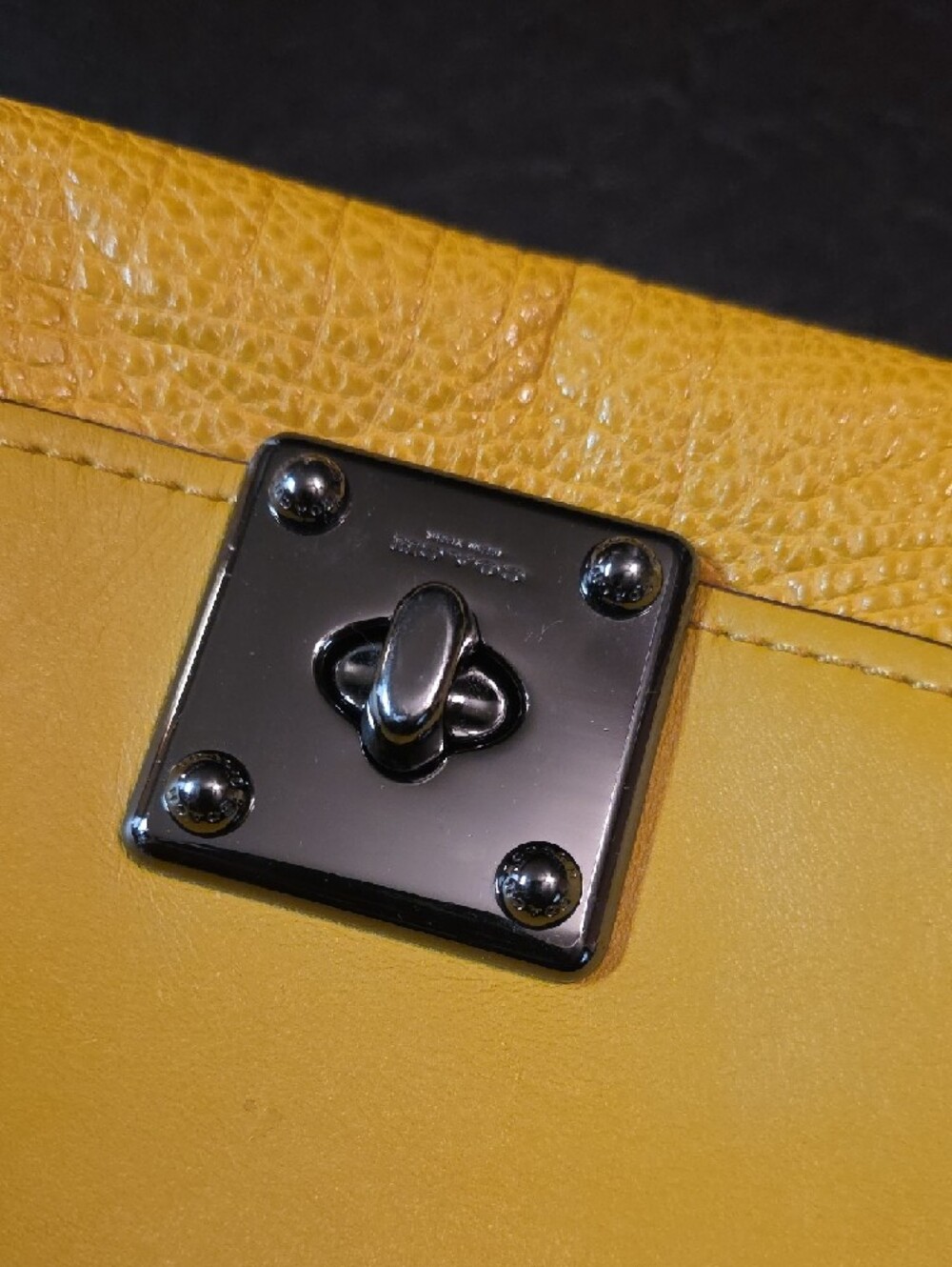 Coach Drifter Bag In Mustard Yellow With Gunmetal Hardware - Picture 3 of 11